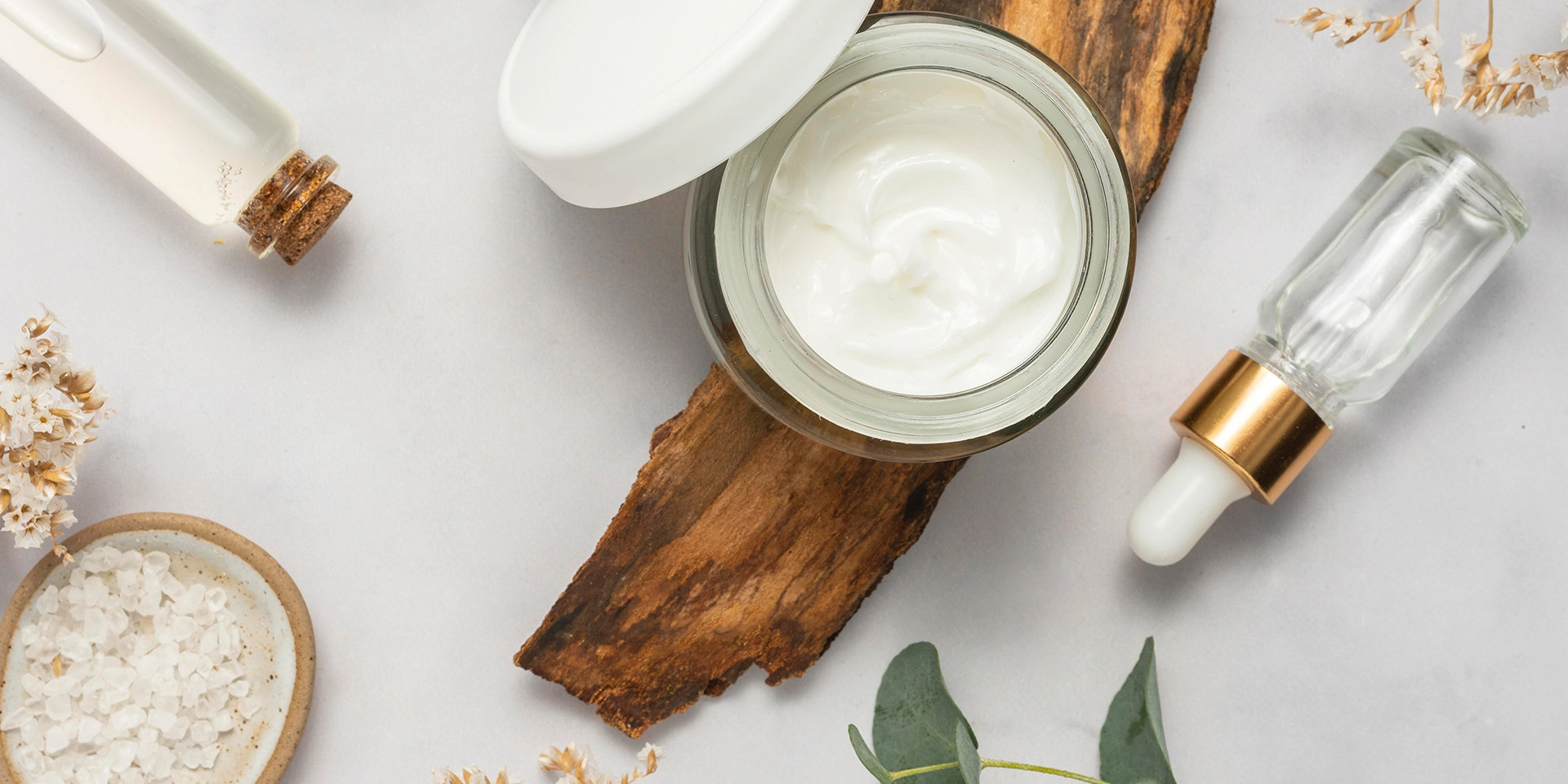Creme und Öl Naturkosmetik